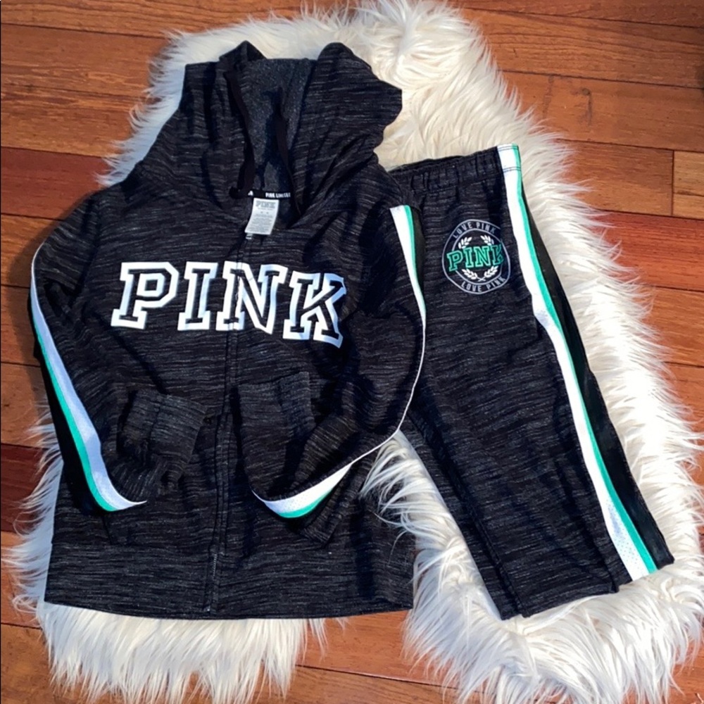 Victoria’s Secret Pink sweatsuit